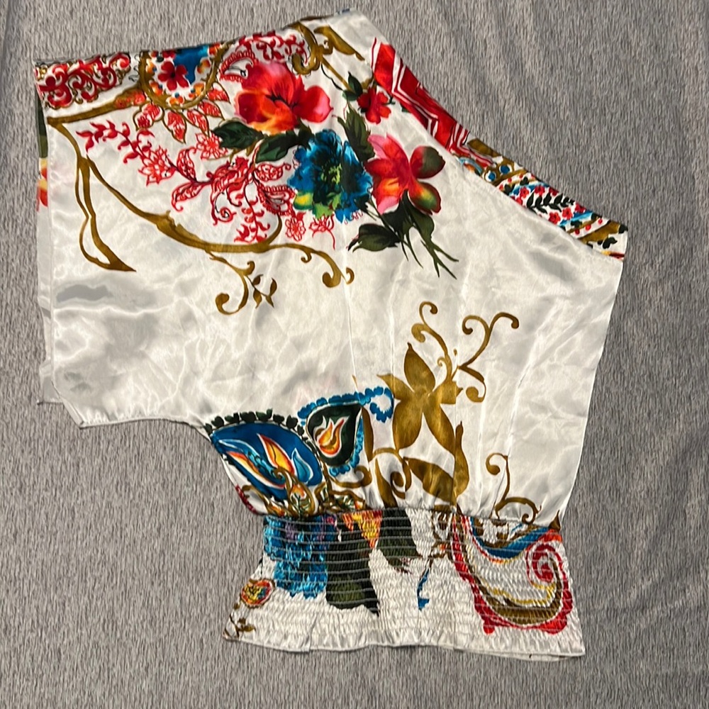 Shiny floral shirt